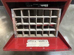 1930 Coca Cola Vending machine