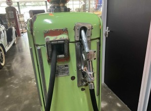 Flying emaille benzinepomp