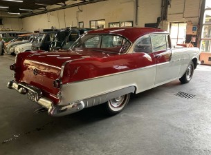 1955 Pontiac Chieftain Catalina