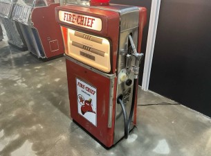 Fire Chief Benzine pomp