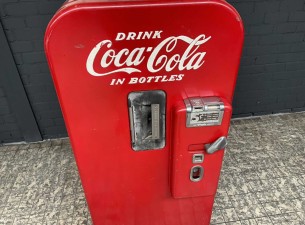 1958 Vendo V39 Coca Cola Automaat