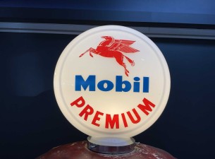 1947 Bennett 646 Mobil Benzinepomp