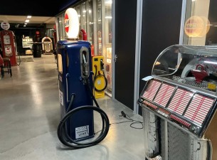 1948 Tokheim 300P Gulf Benzinepomp