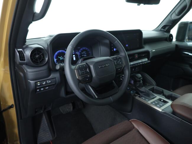 2024 Toyota Land Cruiser 250 First Edition 7 Persoons VK9958 | Transport | Auto's