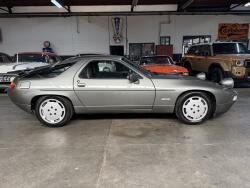 1987 Porsche 928 S4 5.0 32V Coupe VT759 | Transport | Auto's