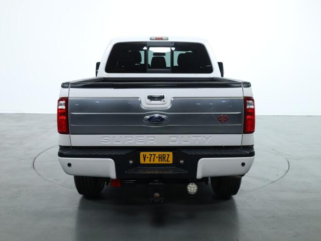 2015 Ford F250 Super Duty Platinum V8 6.2L Lariat Benzine VT809 | Transport | Auto's