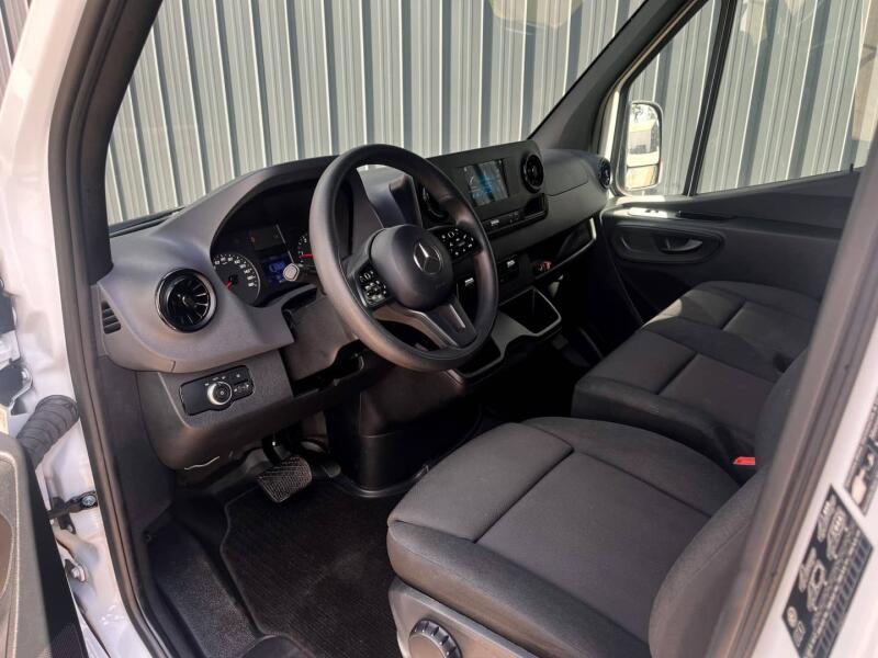 2024 Mercedes-Benz Sprinter 315 CDI 1.9 L3H2 + Easyloader Laadklep VT855 | Transport | Bedrijfswagens